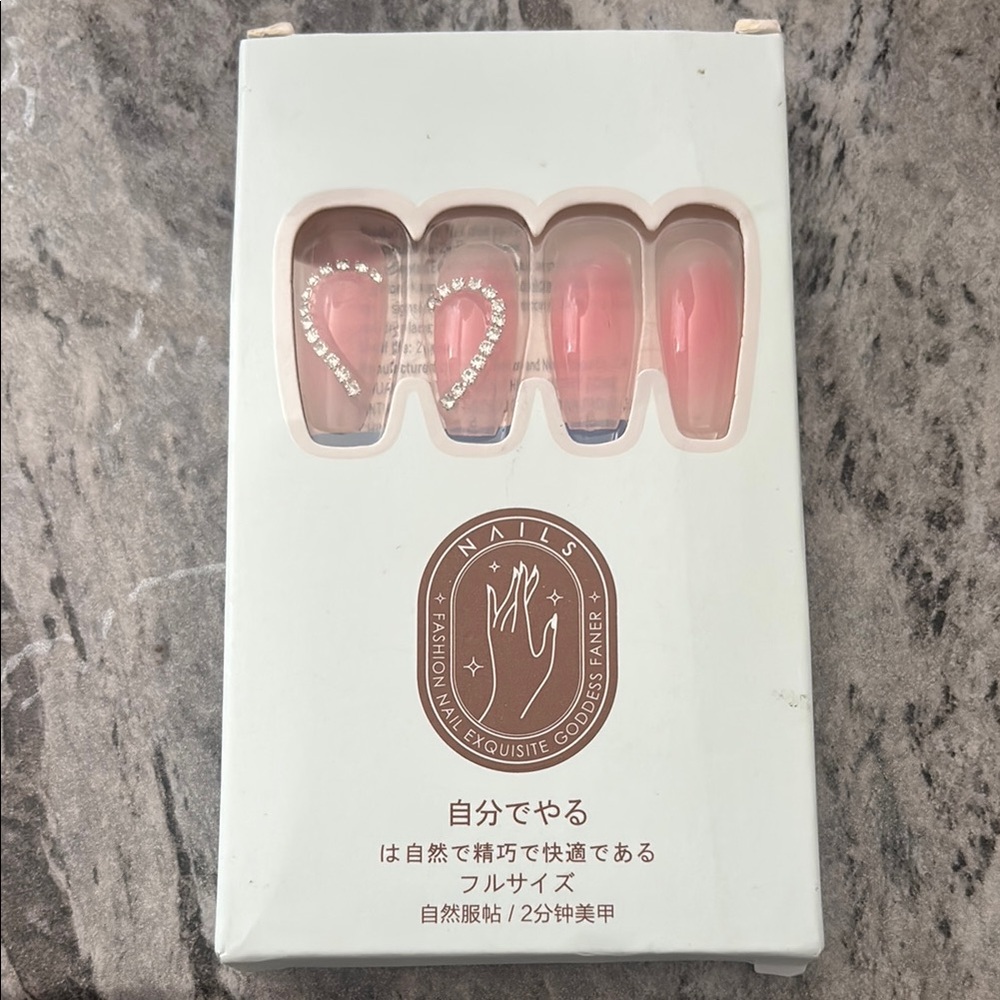 💅🏻✨Elegant Pink and Clear Press-On Nails with Rhinestones💞✨